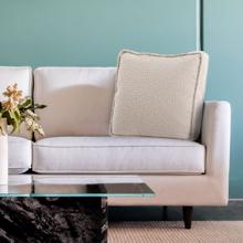 20 Gusseted Pillow Barbet Natural - Down Insert