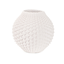 Beecher Vase