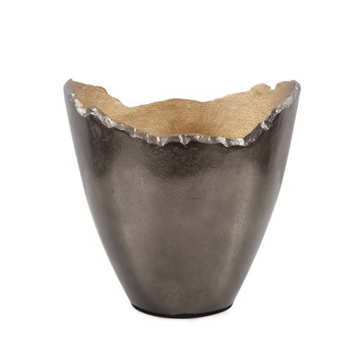  Accessories Accessories The Baniff Jagged Edged Flared Vase, Small