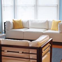 Axis Corner Chair Avanti White Slipcover (Cover On