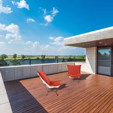 Patio Scroll Puff Chair Titanium, Alicante Coral